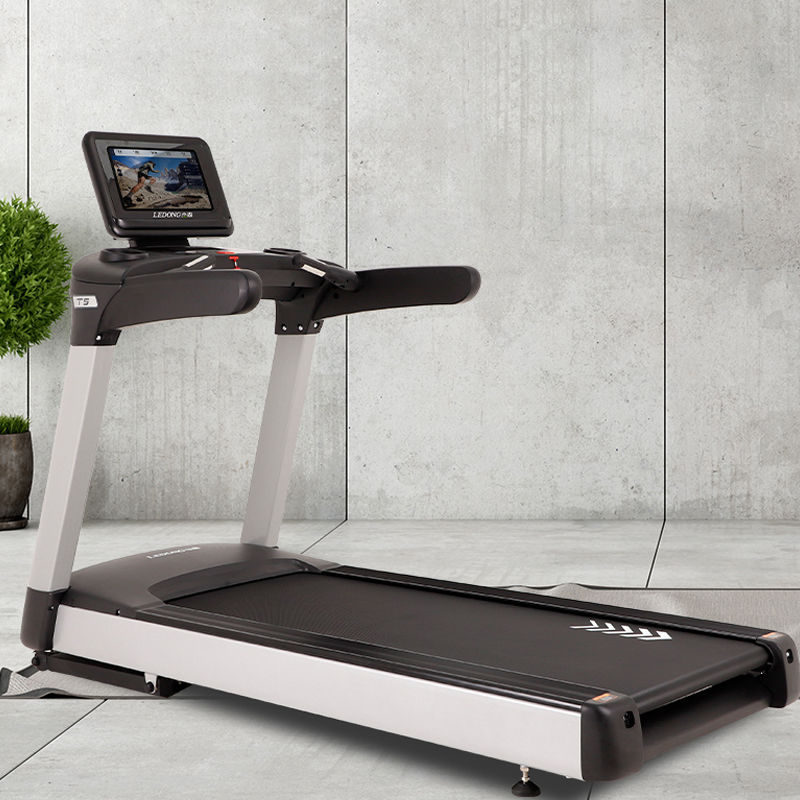 抖奶短视频APP旧版商用電動跑步機TS50Pro使用視頻